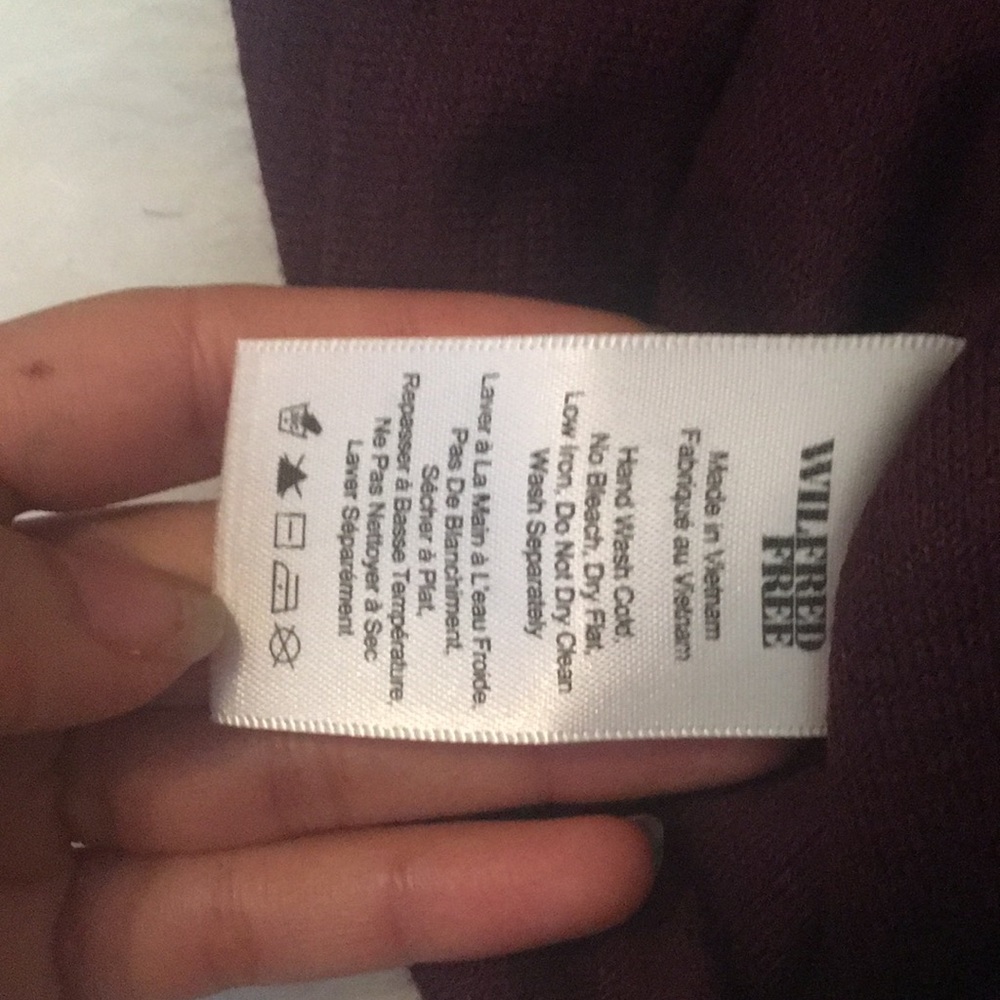 Wilfred free Abby dress from aritzia in plum - Picture 6 of 6